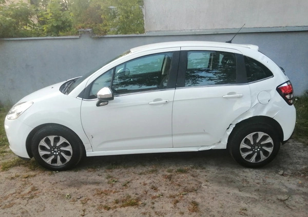 Citroen C3 cena 12900 przebieg: 141000, rok produkcji 2015 z Poznań małe 92